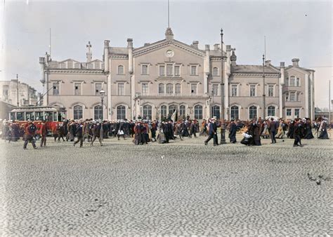 Stunning Colorized Photos of Helsinki from the early 20th Century