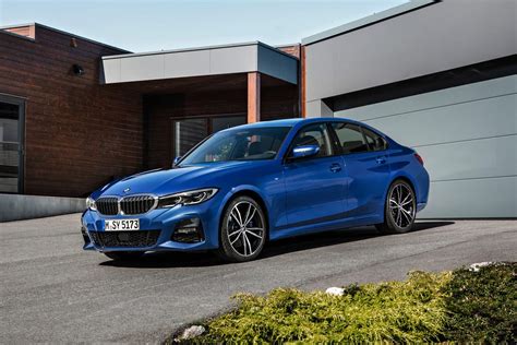 2019 BMW 3 Series hopes to be the sport sedan benchmark again - CNET