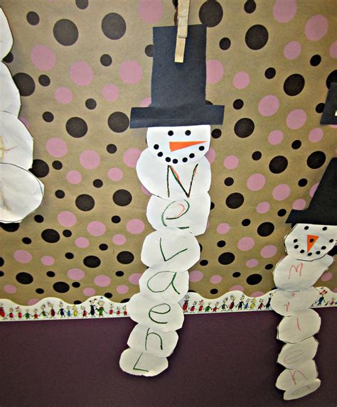 Snowman Bulletin Board Idea for the Classroom - Crafty Morning