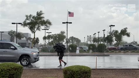 Thousands Lose Power In Phoenix After Massive Dust Storm - Videos from ...