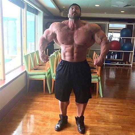 'Hulk' the bodybuilder shows off incredible transformation from scrawny ...