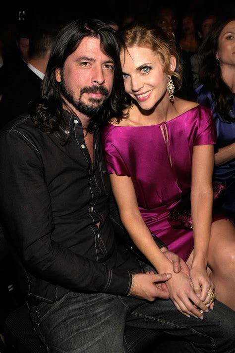 An Inside Peek Into The Life Of Dave Grohl And His Wife Jordyn Blum