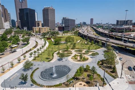 Landscapes of the Month: Revitalizing a Downtown Dallas Park - The Edge ...