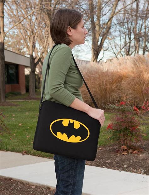 Batman Themed Laptop Bag | Gadgetsin