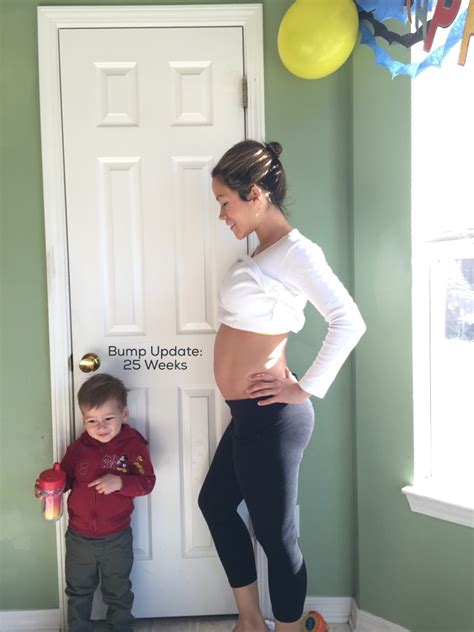 PREGNANCY: 25 Weeks Bump Update - Diary of a Fit Mommy