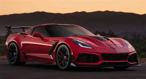 Red Corvette C7 ZR1 : r/Corvette