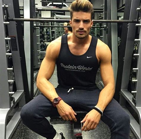 Mariano Di Vaio Mens Hairstyles 2016, Mdv Style, Urban Fashion, Mens Fashion, Gym Boy, Mens ...