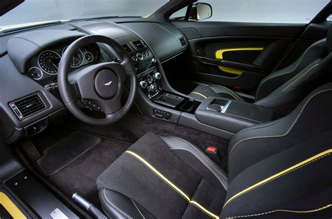 Aston Martin V12 Vantage S Interior - Car Body Design