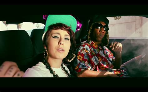 Music Video: Kreayshawn "Gucci Gucci" | Sidewalk Hustle