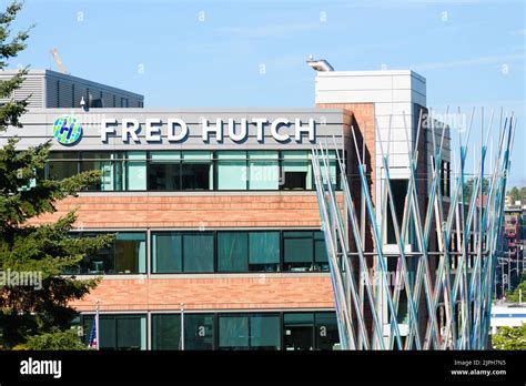 Seattle - August 14, 2022; Building with name at the Fred Hutch cancer research center in ...