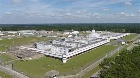 A look at problems inside Georgia State Prison in Reidsville – WSB-TV Channel 2 - Atlanta