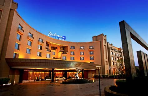 The 9 Best Hotels Near Delhi Airport in 2021