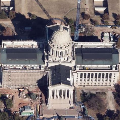 Oklahoma State Capitol in Oklahoma City, OK (Bing Maps)