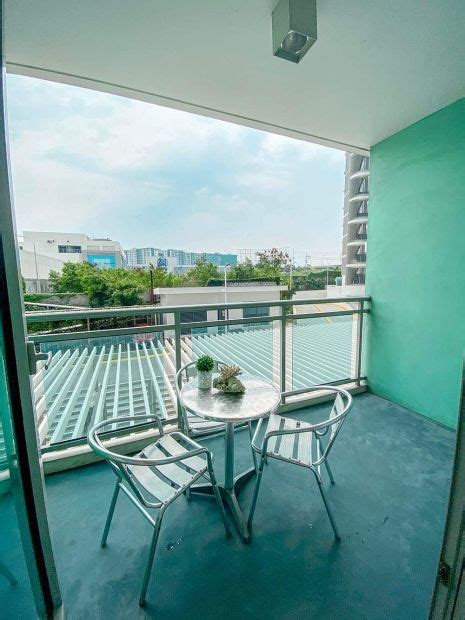 1BR Condo for Sale Azure Resort Residences, Parañaque, Metro Manila