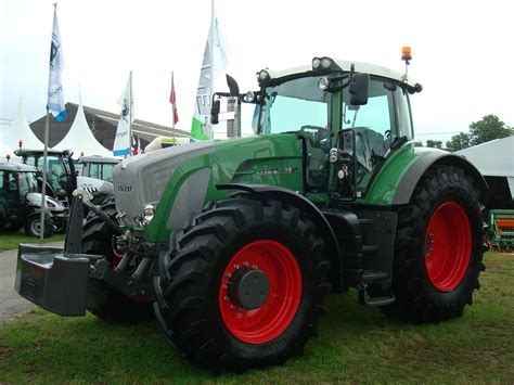 File:Traktor Fendt 930 Vario.JPG - Wikimedia Commons