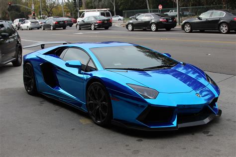 Chrome blue Lamborghini Aventador LP700-4 [3110x2073] : r/carporn