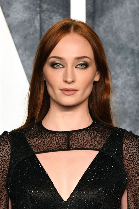 Sophie Turner – 2023 Vanity Fair Oscar Party in Beverly Hills • CelebMafia