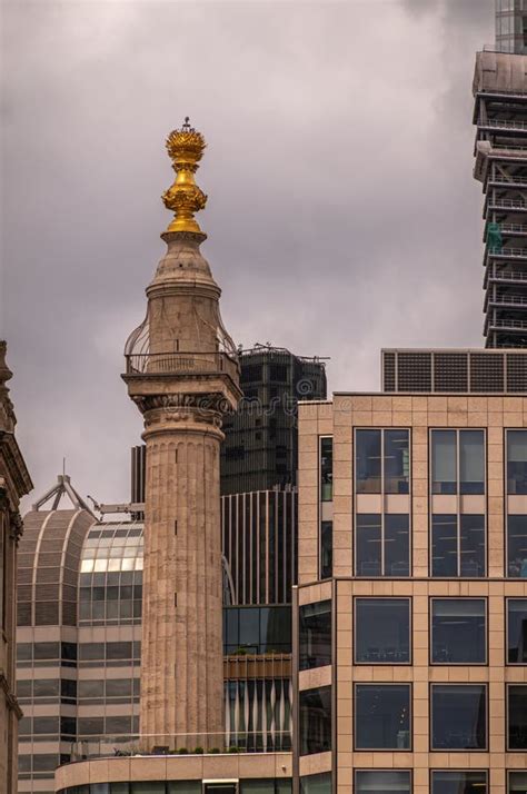 Monument To the Great Fire of London, England, UK Stock Image - Image ...