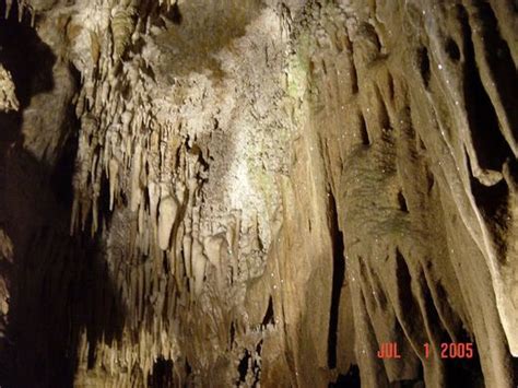 Crystal Grottoes Caverns | Cavern, Grotto, Crystals