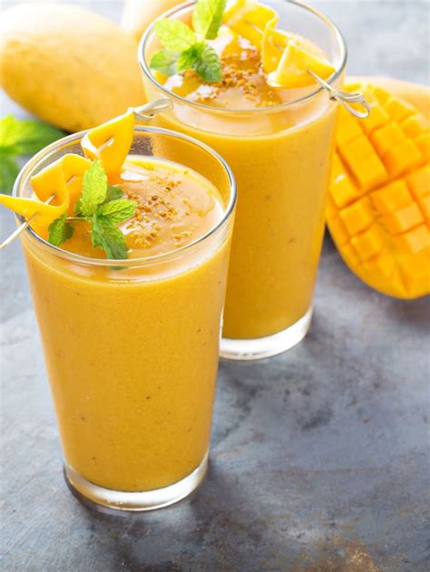 Mango Milkshake Recipe