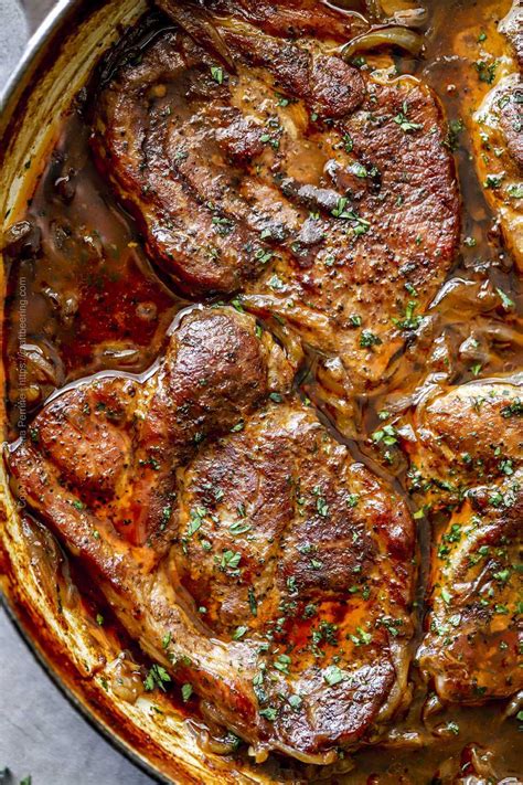 Braised Pork Steak with Onions and Stout - Oven | Craft Beering