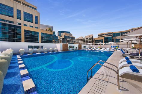 Doubletree by Hilton Dubai - Business Bay : Lire les avis et réserver des cours sur ClassPass