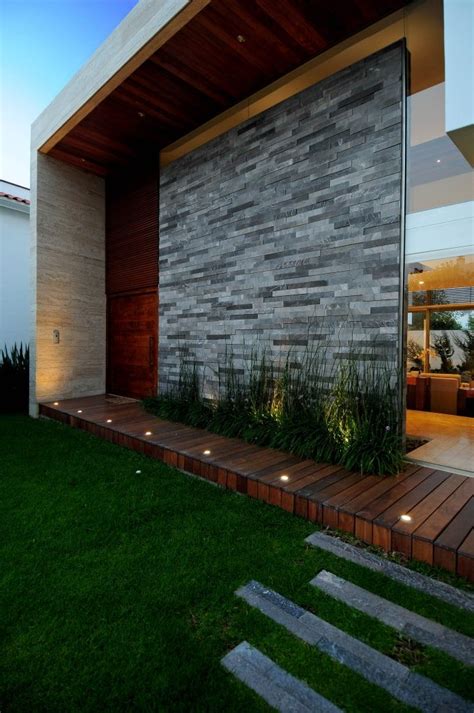 Casa ev, ze|arquitectura | homify | Fachadas de casas modernas, Fachada ...