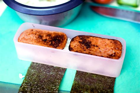 SPAM Musubi Recipe Hawaiian Style - Eating Richly