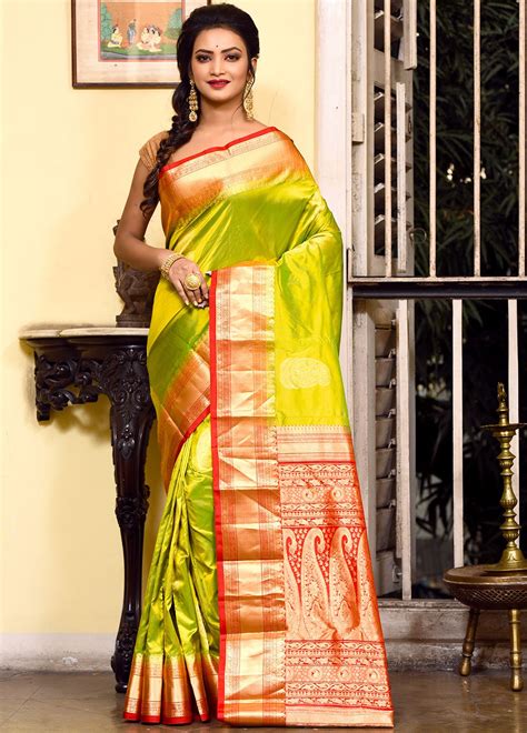 Pear Green Pure Kanjivaram Silk Zari Woven Paisley Style Saree | Paisley fashion, Saree models ...