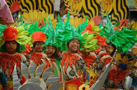 Enjoy the Mango Bamboo Festival in Pangasinan | Travel to the Philippines