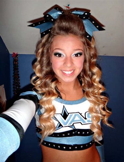 26+ Cute Cheerleading Hairstyles - Hairstyle Catalog