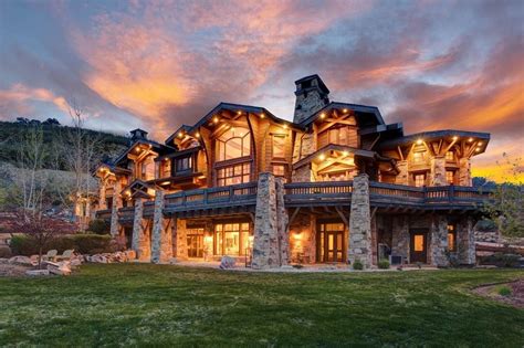 10 Gorgeous Homes That Get Luxe Mountain Living Right | Luxury homes ...