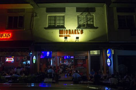 Michael's Bar & Grill: Get S$1 Shots All-Night Every Friday At This Bar In South Buona Vista Road