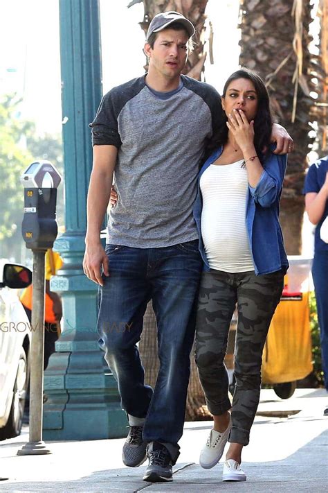 ashton-kutcher-out-shopping-with-pregnant-wife-mila-kunis - Growing ...