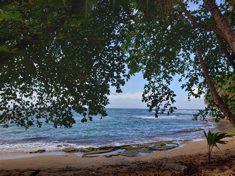 Beautiful beaches around Puerto Viejo: Caribbean Costa Rica – Paradise Catchers