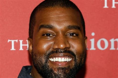 Kanye West shows off his R14m smile on Instagram | You