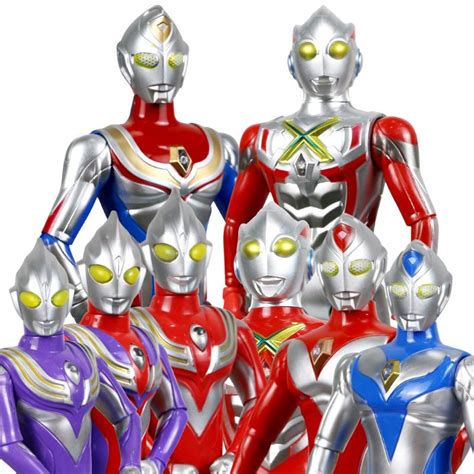 Ultraman Toys Ultraman Tiga Dyna with Light and Sound Permainan ...