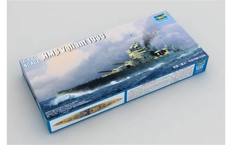 HMS Valiant 1939 - Trumpeter 05796 | kingshobby.com