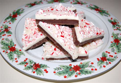 Peppermint Bark | Cooking Mamas