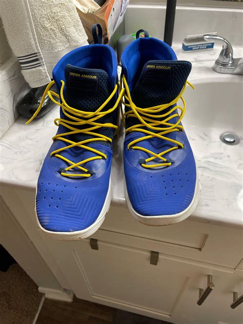 Could someone help me identify what model Curry this is? I got them as ...