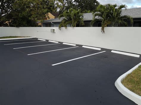 The Benefits of Asphalt Sealcoating for Miami Parking Lots - Miami ...