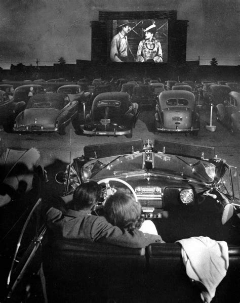 The days of the drive-in movie theaters through rare photographs, 1930 ...