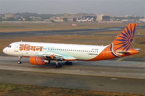 File:Indian Airlines Airbus A320 SDS-4.jpg - Wikimedia Commons