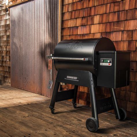 Traeger Ironwood 885 Wood Pellet Grill Smoker - 2019 Model | A Bell | Barbecues & Smokers