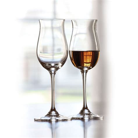 The Best Glasses for Cognac & Brandy [2021] - Glassware Guru