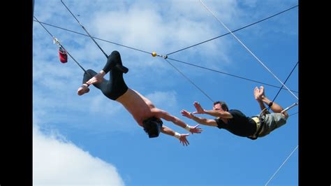 Flying Trapeze Experience - YouTube