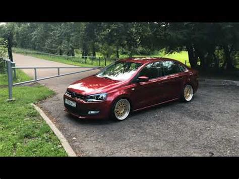 Volkswagen Polo Sedan Stance - YouTube