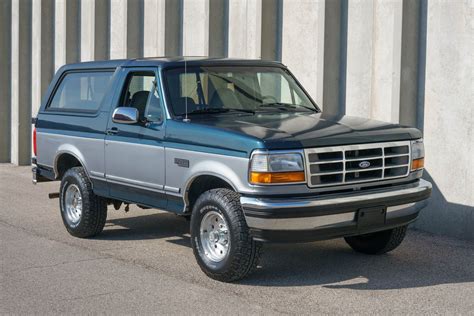 1994 Ford Bronco | Motoexotica Classic Cars