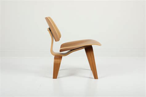 Herman Miller Eames Molded Plywood Lounge Chair LCW