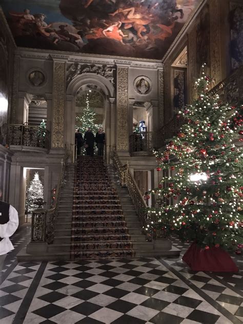 Christmas Tree at Chatsworth | Christmas decorations, Stately home ...